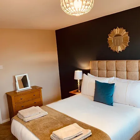 Nyaraló 2 Bedroom House Walking Distance To Centre With Free Parking York